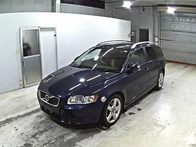 Volvo V50