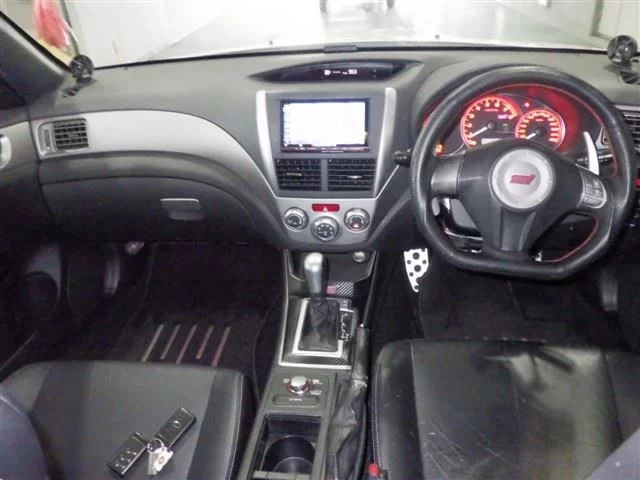 Subaru IMPREZA WRX  с аукциона в Японии