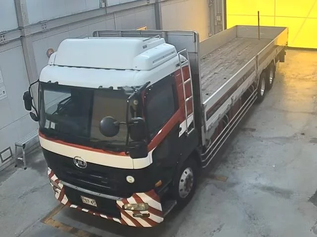 Nissan UD  с аукциона в Японии