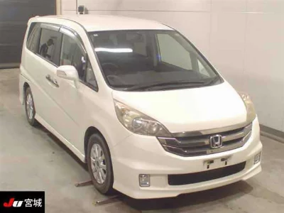 Honda STEPWGN SPADA