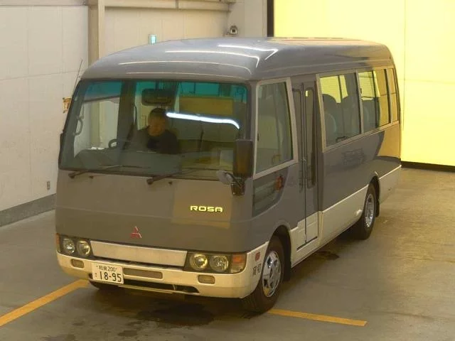 Mitsubishi FUSO ROSA  с аукциона в Японии