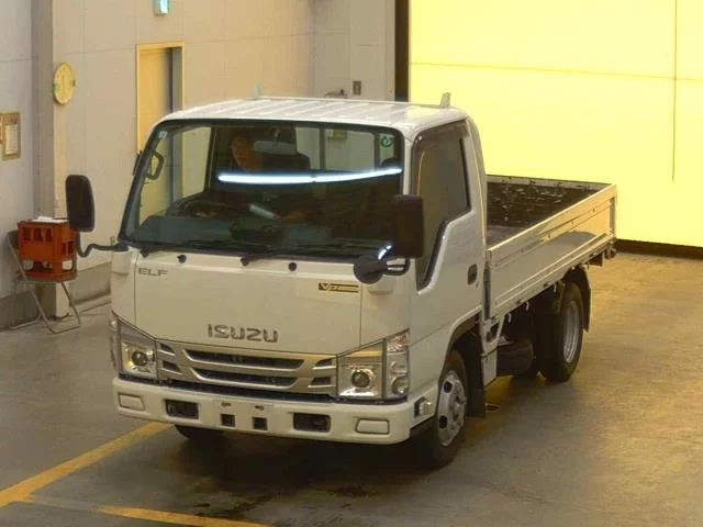 Isuzu Elf  с аукциона в Японии