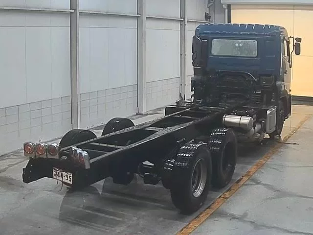 Nissan UD  с аукциона в Японии