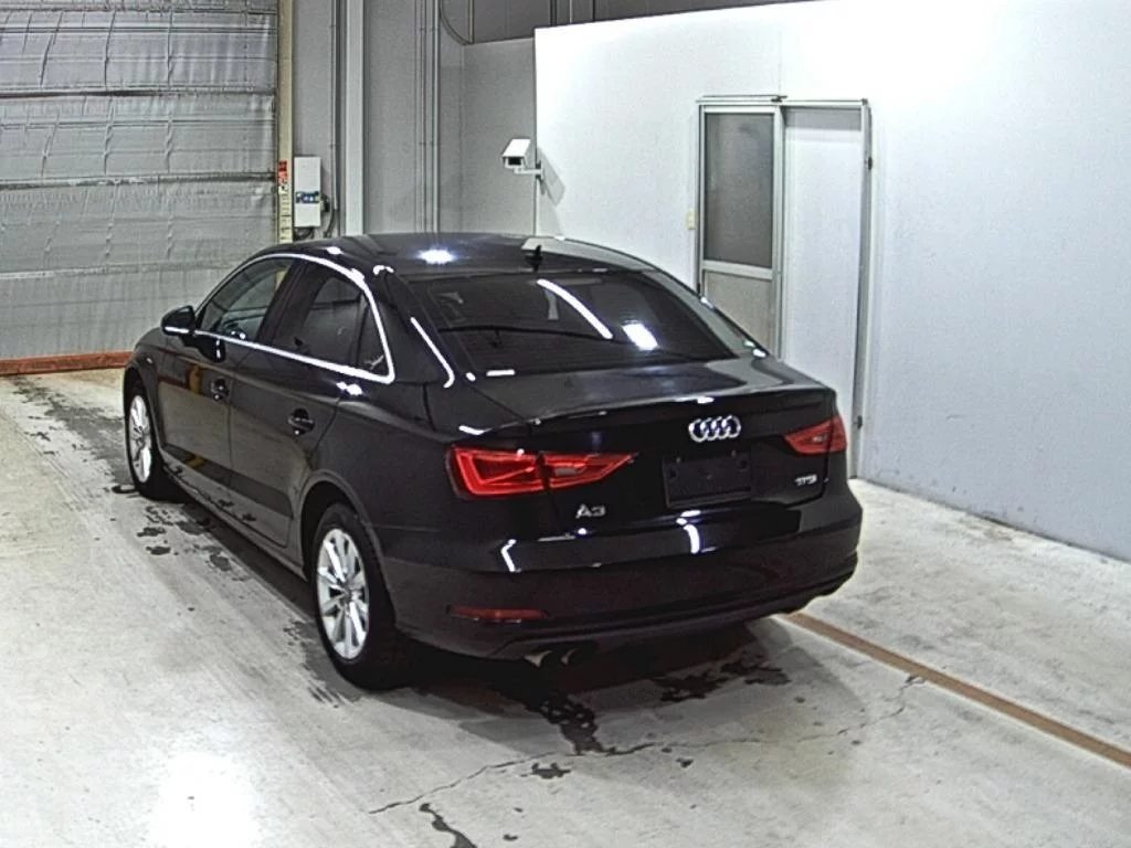Audi A3  с аукциона в Японии