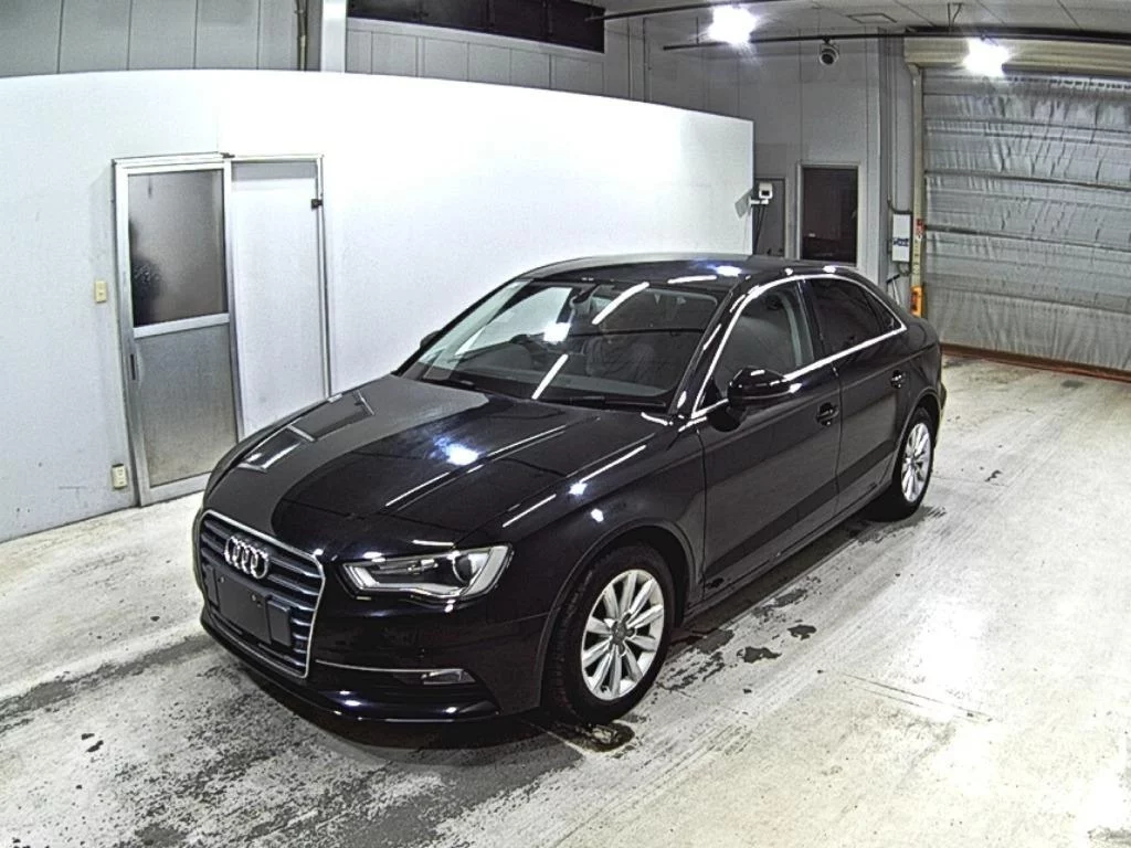 Audi A3  с аукциона в Японии