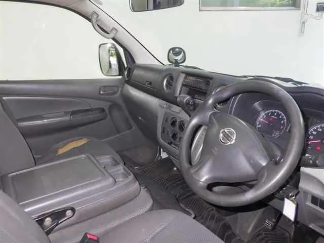 Nissan Caravan  с аукциона в Японии