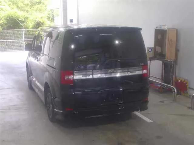 Mitsubishi Delica D:5  с аукциона в Японии