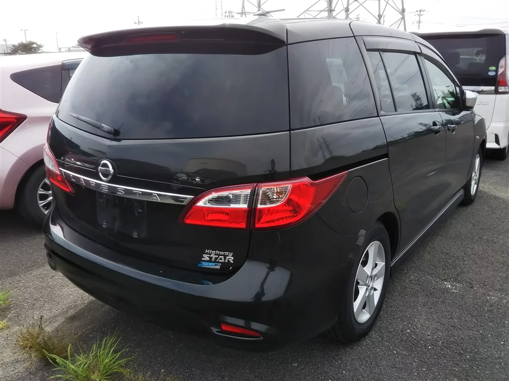 Nissan Lafesta  с аукциона в Японии