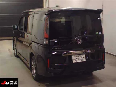 Honda STEPWGN SPADA