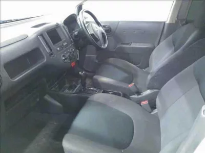 NISSAN AD VAN