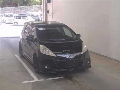 Honda FIT HYBRID