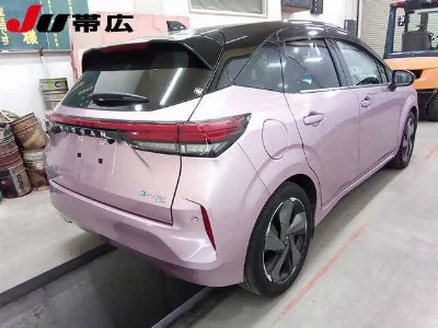 NISSAN AURA