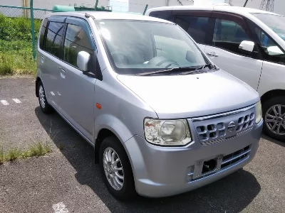 Nissan Otti