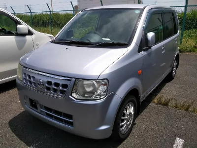 Nissan Otti