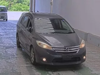 Nissan Lafesta