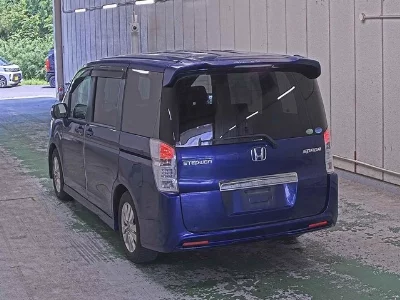 Honda STEPWGN SPADA