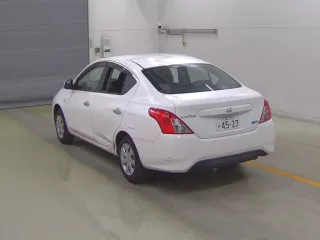 Nissan Tiida Latio