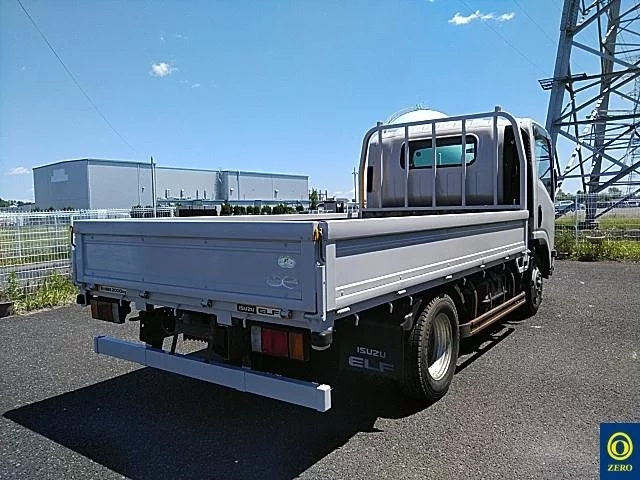 Isuzu Elf  с аукциона в Японии