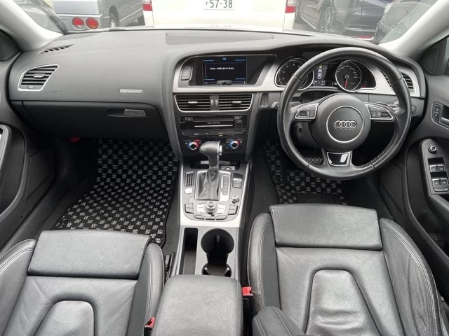 Audi A5 Sportback  с аукциона в Японии