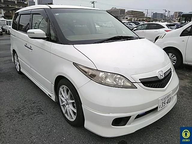 Honda Elysion  с аукциона в Японии