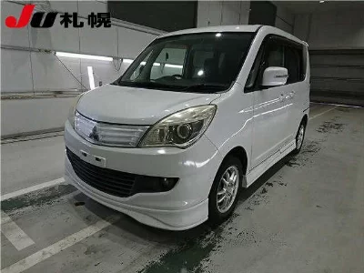 Mitsubishi Delica D:2