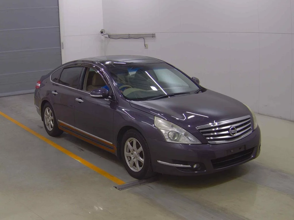 Nissan Teana  с аукциона в Японии