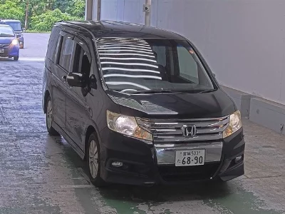 Honda STEPWGN SPADA