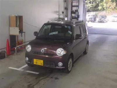 Daihatsu Mira Cocoa