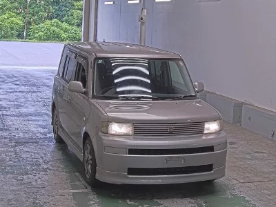 Toyota bB