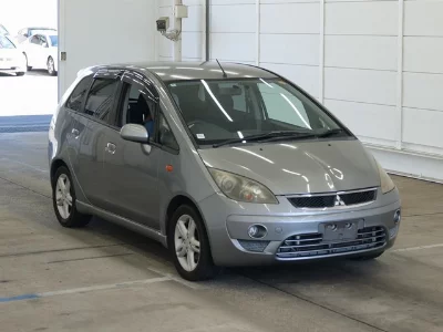 Mitsubishi Colt Plus