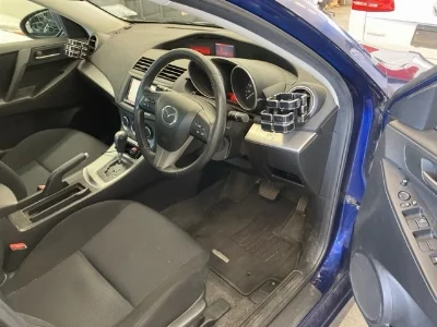Mazda AXELA SPORT