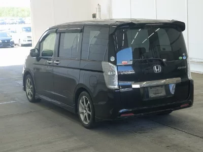 Honda STEPWGN SPADA
