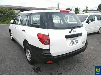 NISSAN AD VAN