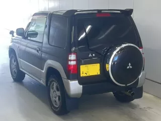 Mitsubishi Pajero Mini