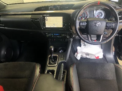 TOYOTA HILUX PICK UP