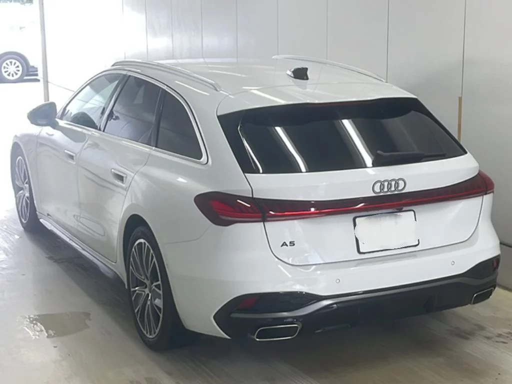 Audi A5 Avant  с аукциона в Японии
