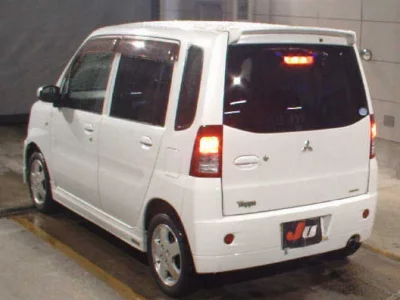 Mitsubishi Toppo