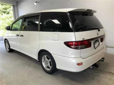 Toyota ESTIMA L