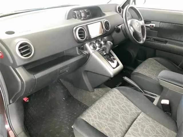 Toyota Corolla Rumion  с аукциона в Японии