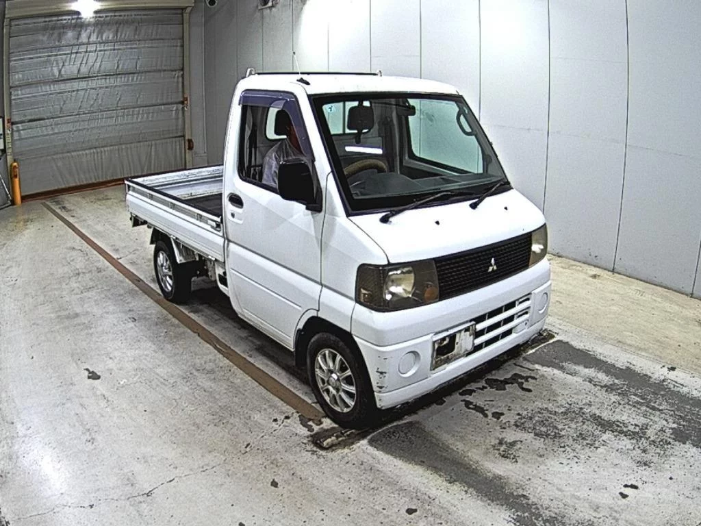 Mitsubishi Minicab Truck  с аукциона в Японии