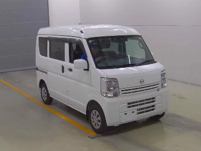 NISSAN CLIPPER