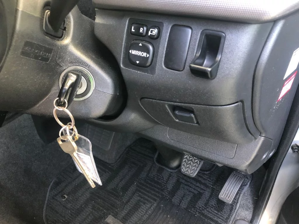 Toyota HiAce  с аукциона в Японии