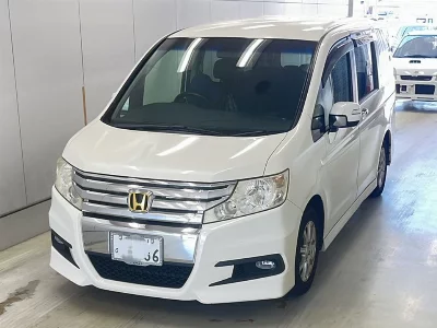 Honda STEPWGN SPADA