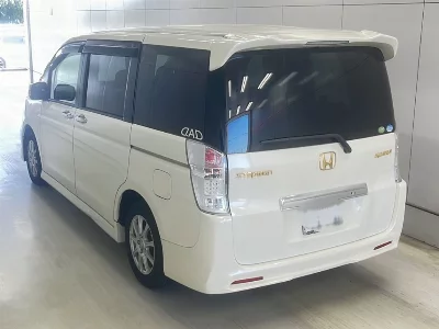 Honda STEPWGN SPADA