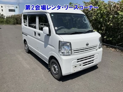 NISSAN NV100 CLIPPER