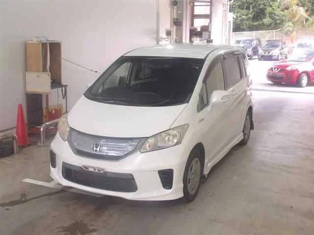 Honda Freed  с аукциона в Японии