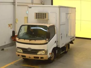 Toyota Dyna  с аукциона в Японии
