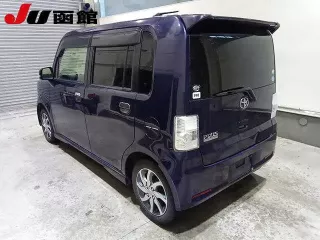 Toyota Pixis Space