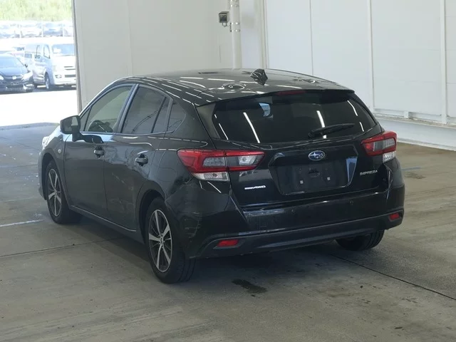 Subaru Impreza  с аукциона в Японии