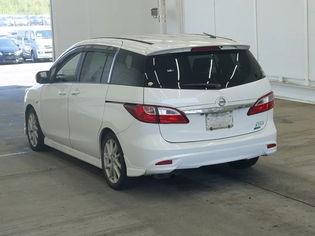 Nissan Lafesta  с аукциона в Японии